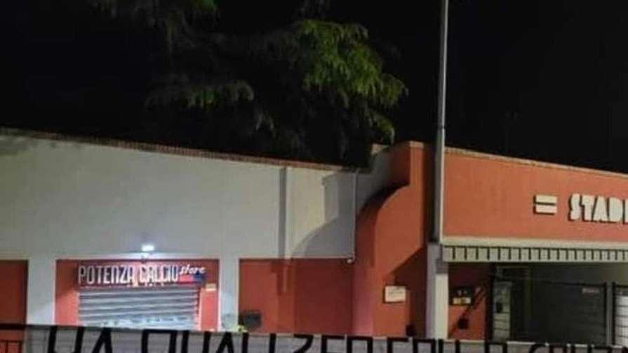 "Ma quali 350, con o senza biglietto tutti a Foggia"