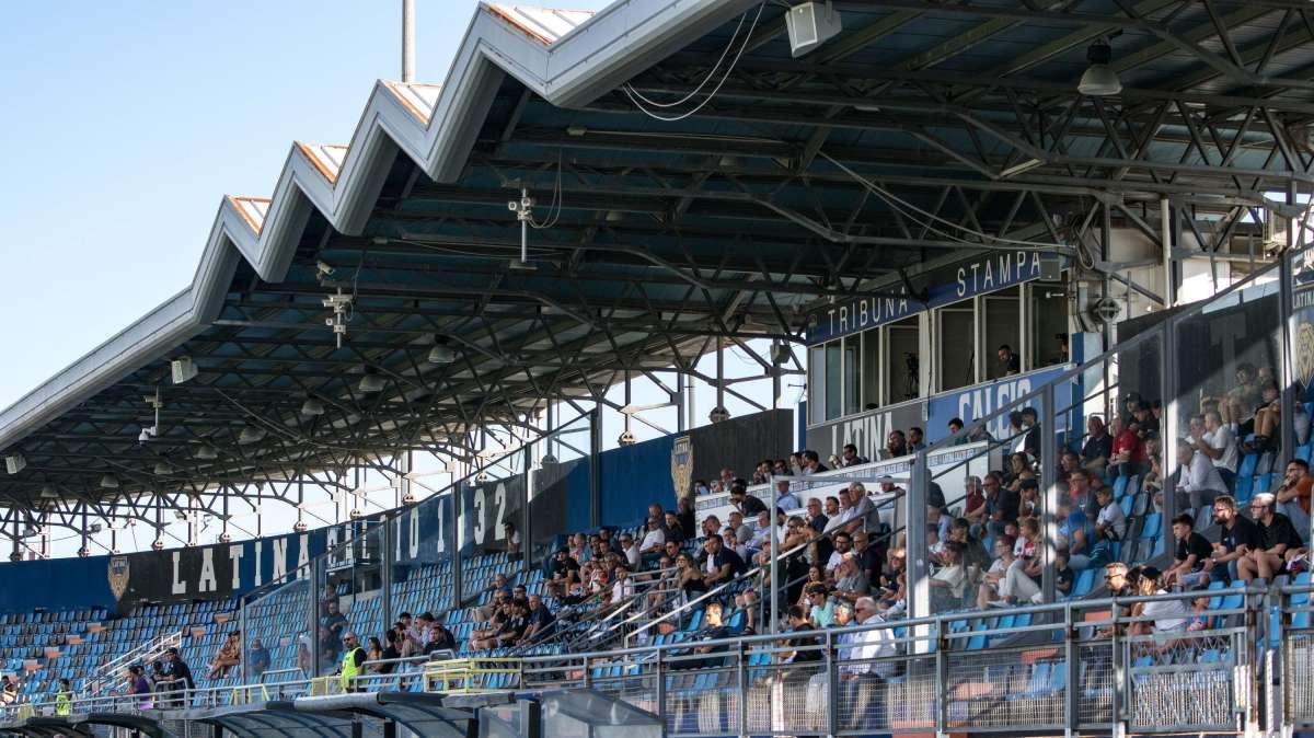 Latina-Potenza: cresce la febbre biglietti, anche la curva dei padroni di casa è sold out!