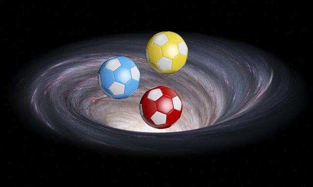 Il "buco" con il calcio intorno...