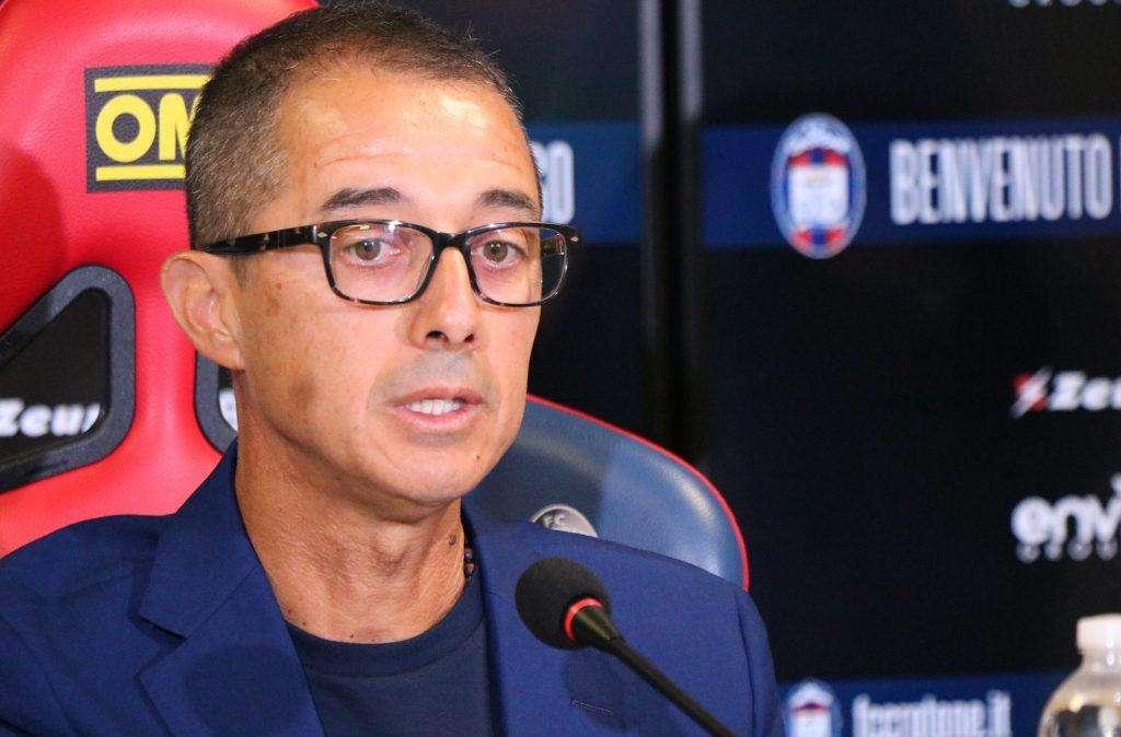  Il tecnico del Crotone Longo: "Prestazione da squadra vera, ma serviva più concretezza"