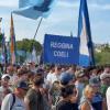 Oltre 10mila tifosi della Lazio in piazza contro Lotito, le immagini
