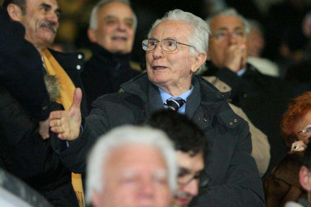 Addio all'ex ct azzurro Vicini: su tutti i campi sarà osservato un minuto di silenzio
