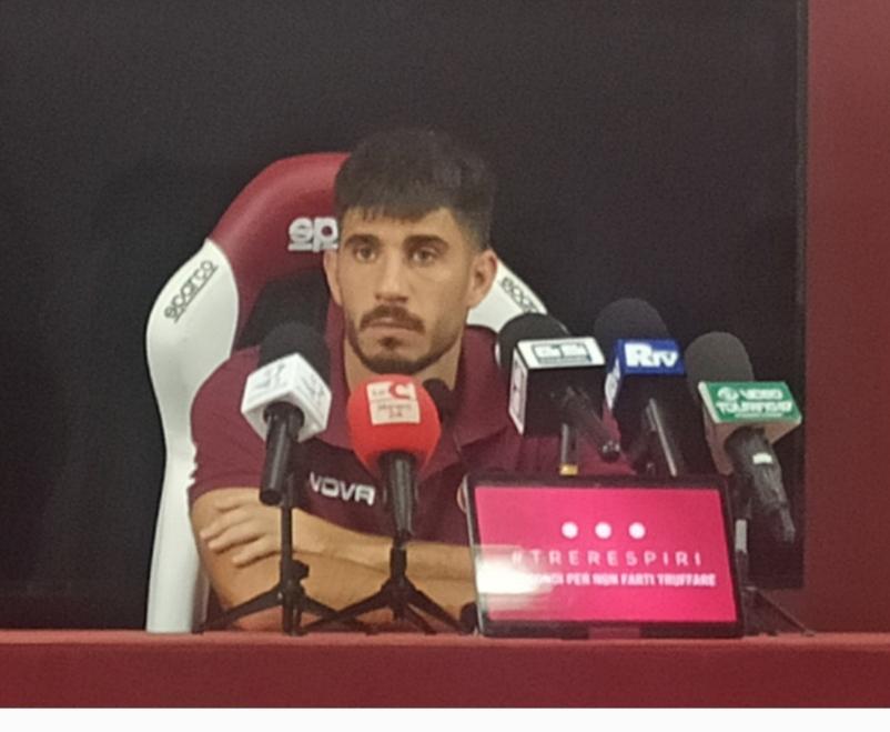 Reggina-Vibonese, Rossetti in sala stampa: "Domenica non riusciamo a mettere in pratica il lavoro della settimana"