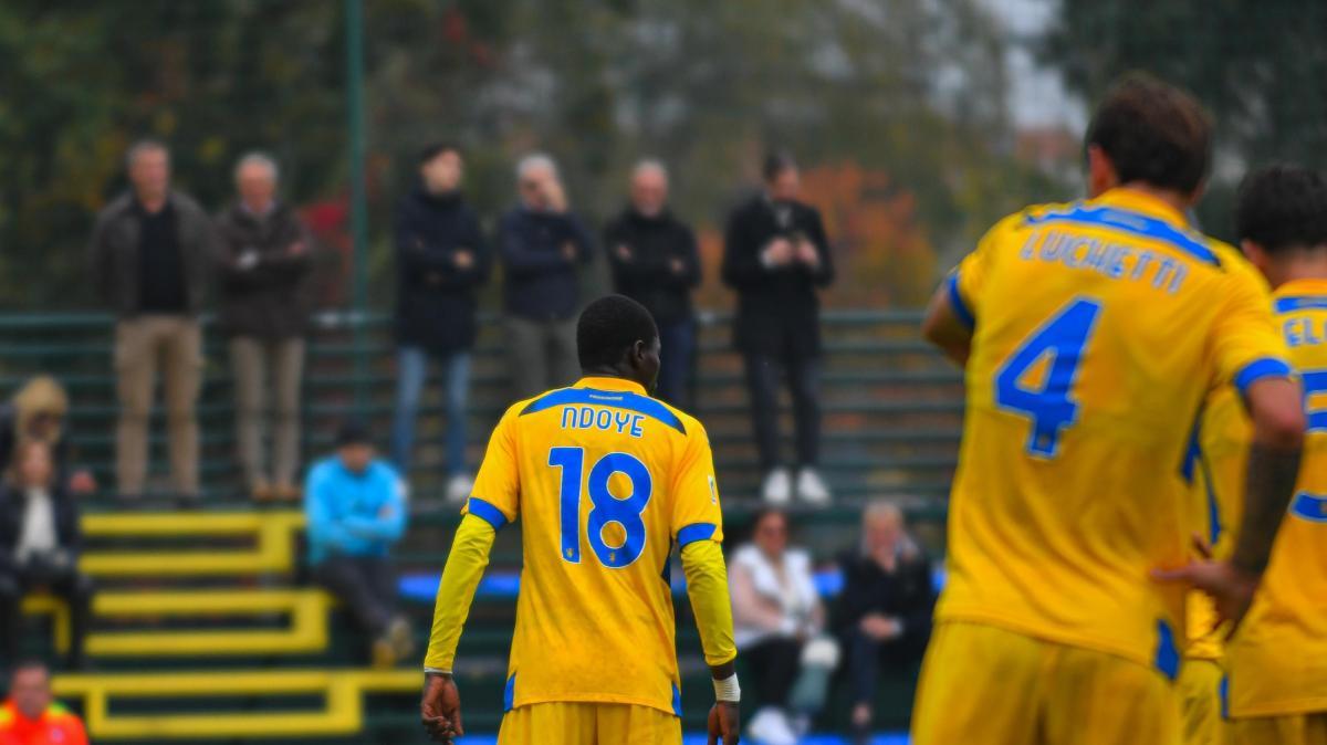 Ex Reggina, il 2006 Ndoye rescinde con il Frosinone