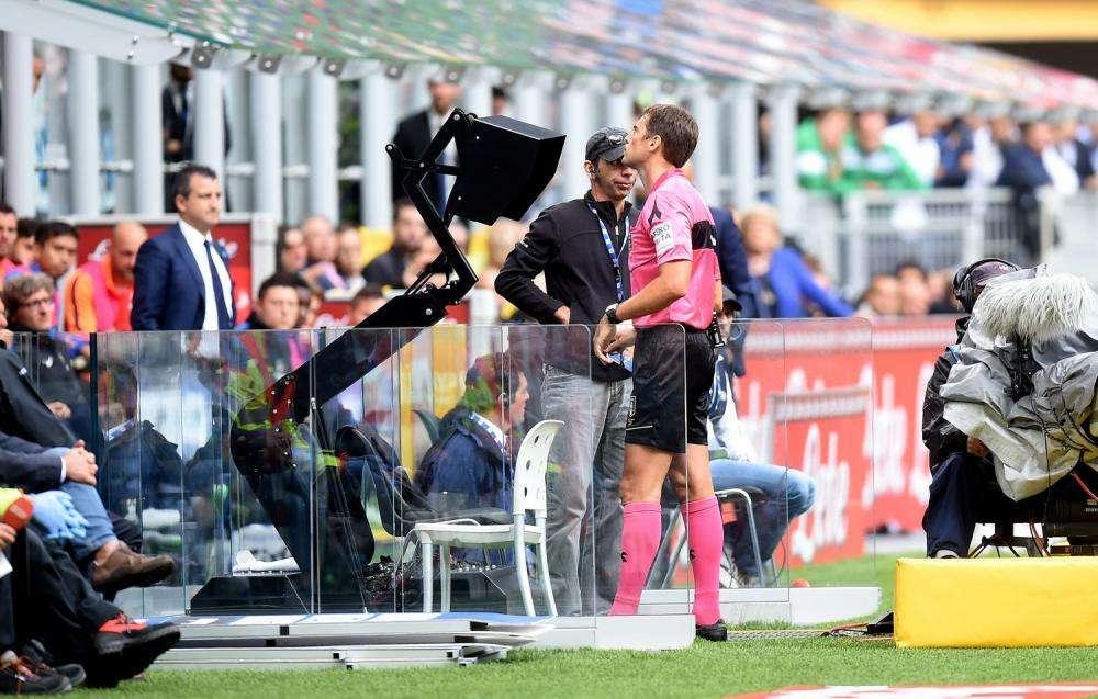REGGINA-PAGANESE - La moviola della gara: i due rigori sembrano esserci