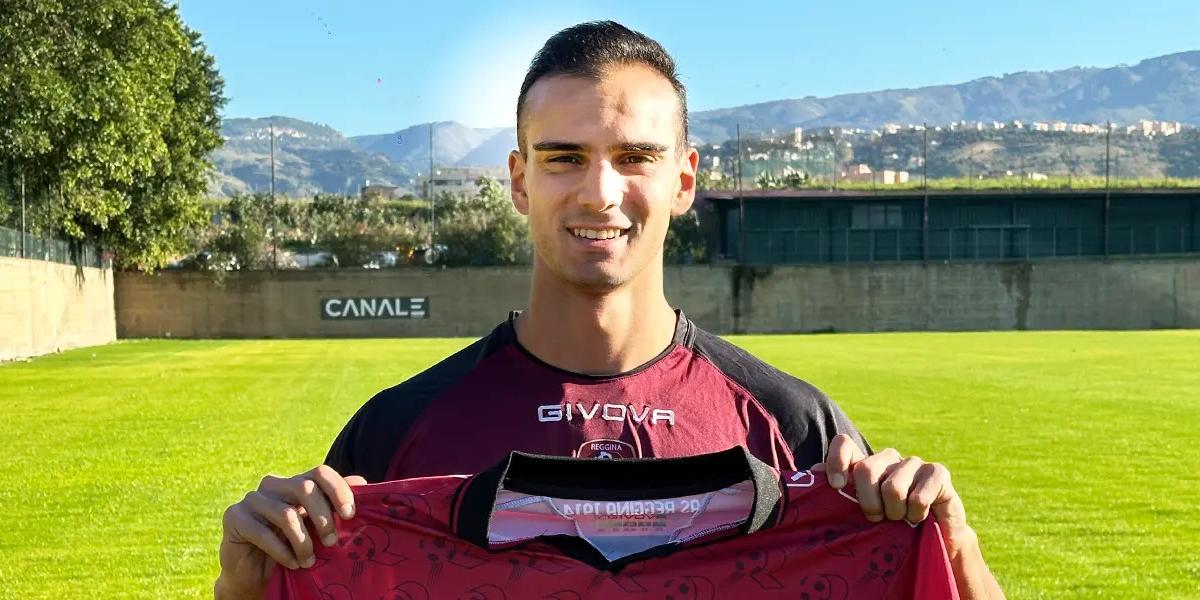 Reggina, arriva l'addio di Verduci: il difensore passa all'Igea Virtus