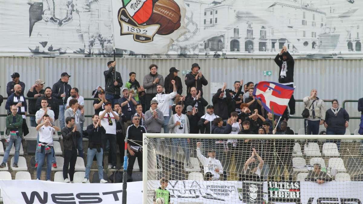 Ex Reggina, Martiner saluta la Pro Vercelli: la nota del club 