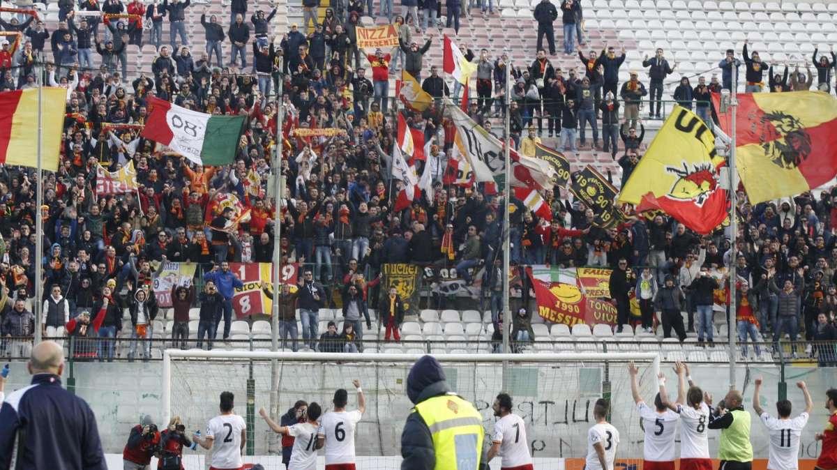 VERSO REGGINA-MESSINA - La Questura di Rc:"A Villa sei autobus per i tifosi giallorossi"