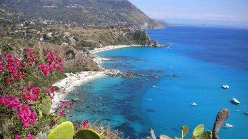 Legambiente-Goletta Verde, i rilievi sulle coste calabresi: la situazione a Reggio Calabria