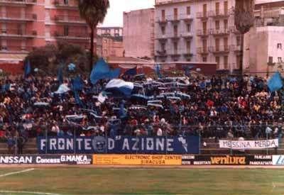 REGGINA-SIRACUSA - Una lunghissima storia che inizia dal 1925. E gli aretusei hanno incrociato cinque diverse "versioni" del club amaranto