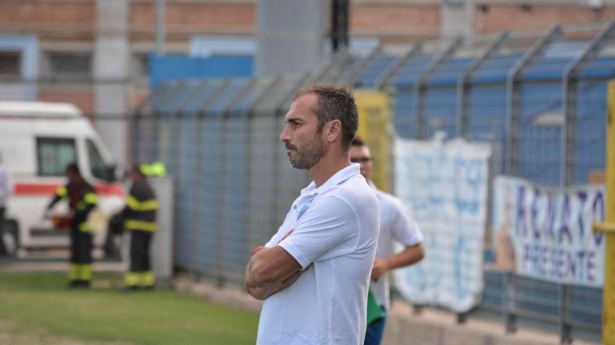 SERIE B, Ascoli, presidente e allenatore "duellano" a colpi di post: Dionigi che farà?
