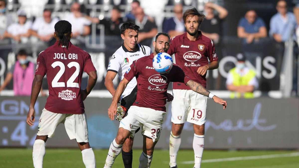 Caso Salernitana, ore calde sul fronte cessione del club: le ultime
