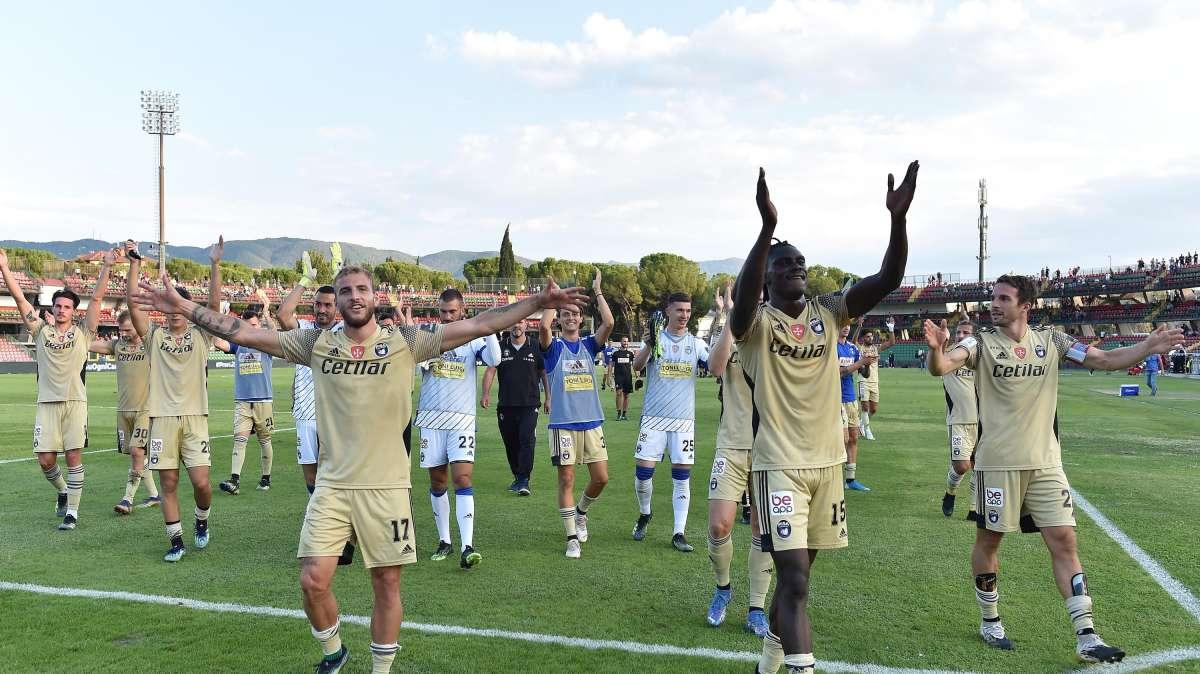La Nazione: "Pisa-Reggina 2-0. Travolti anche i calabresi, nerazzurri sempre più su"