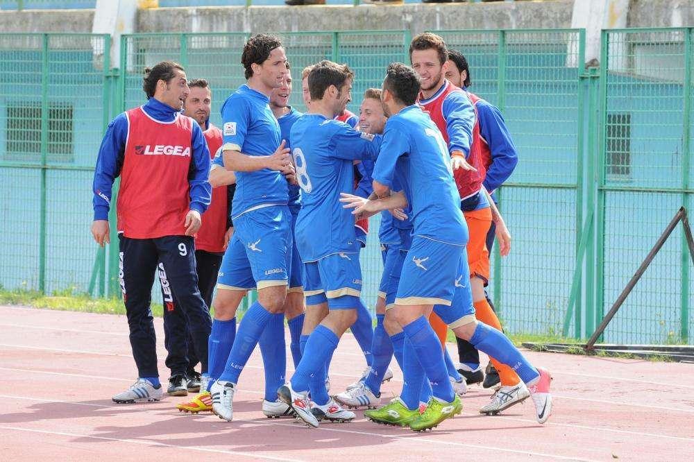 VERSO REGGINA-PAGANESE - La Città di Salerno: "I tifosi si interrogano sul futuro del club"