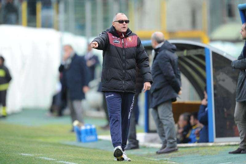 SALERNITANA - Menichini vuole i tre punti contro la Reggina:"Stiamo attenti agli amaranto, ma vogliamo ottenere il massimo"