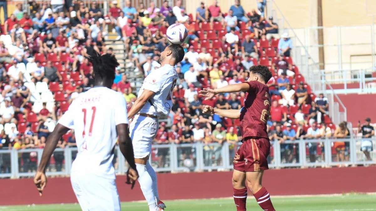 Trapani-Reggio Calabria, Acquadro in sala stampa: "Bellissimo fare gol agli amaranto"