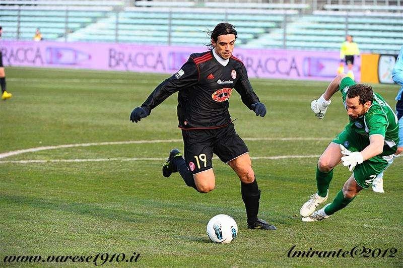 SERIE B/ Il punto dopo la 26^giornata: Vola Varese, spera la Samp