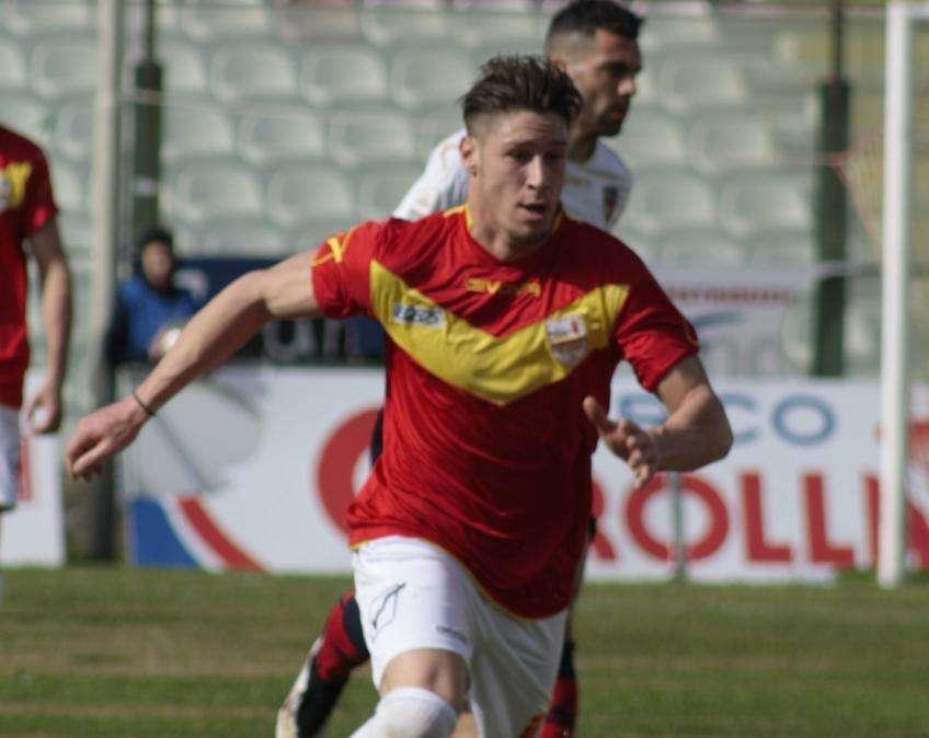 EX REGGINA - Dopo sei mesi un terzino trova squadra
