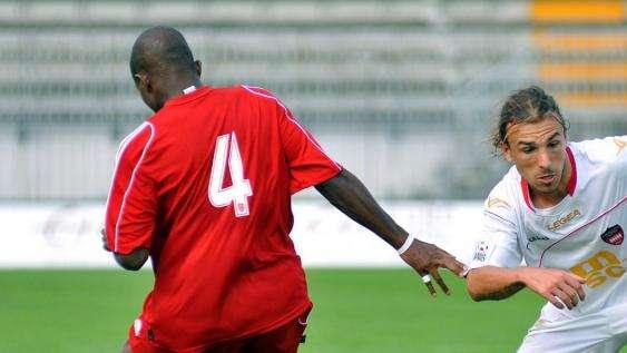 LE PAGELLE DEL LIVORNO - Dionisi-Paulinho e i labronici volano
