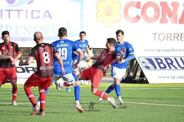 Raciti (all.Città Sant'Agata) sul momento della sua squadra: "Tante cessioni? Ci manca un pò di serenità e stabilità"