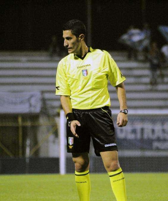REGGINA-MELFI - Designato l'arbitro della sfida
