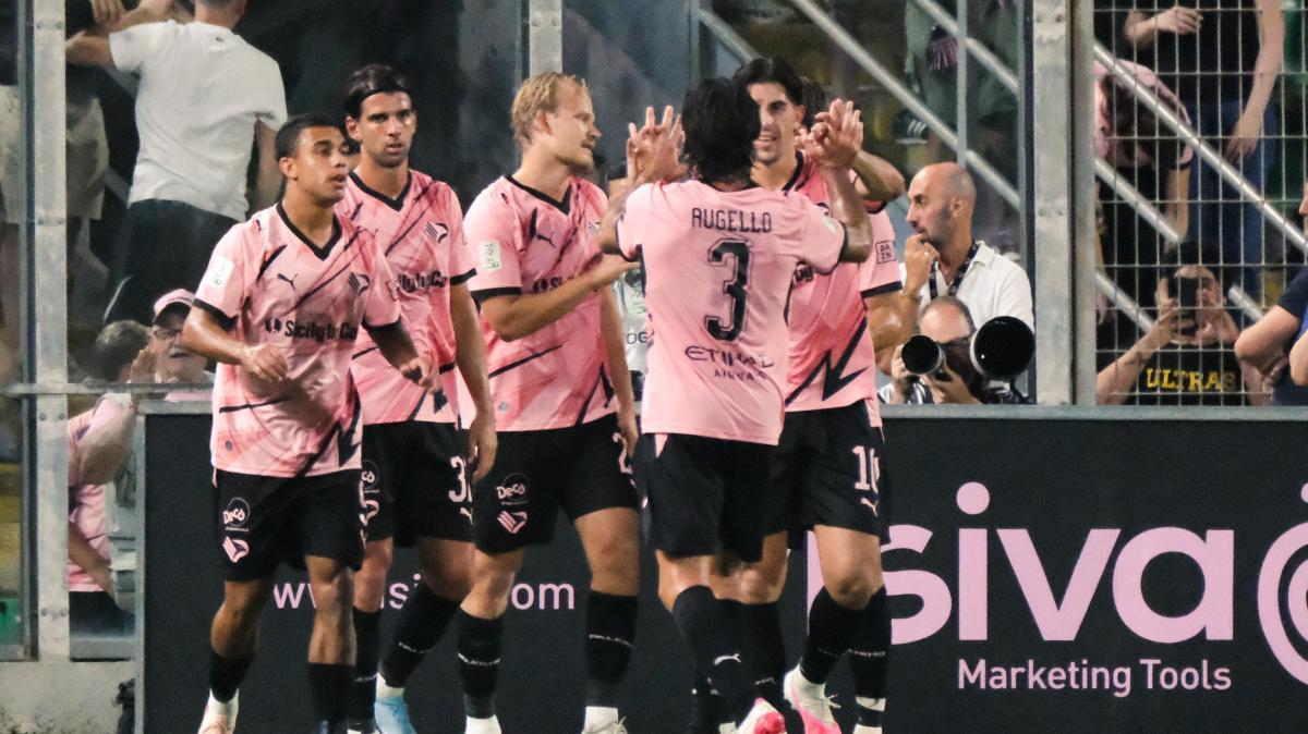 Serie B, assolo del Palermo: Verona risale e Catanzaro delude