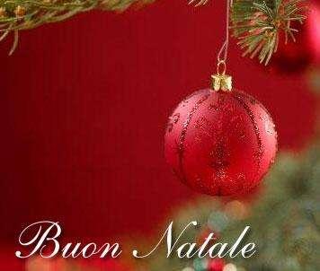 BUON NATALE DA TUTTOREGGINA. CON VOI ANCHE IL 25 DICEMBRE