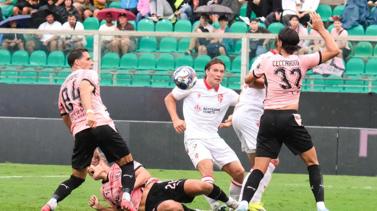 Serie B, risultati e classifica dopo la settima giornata: Palermo in fuga, la Sampdoria è ultima