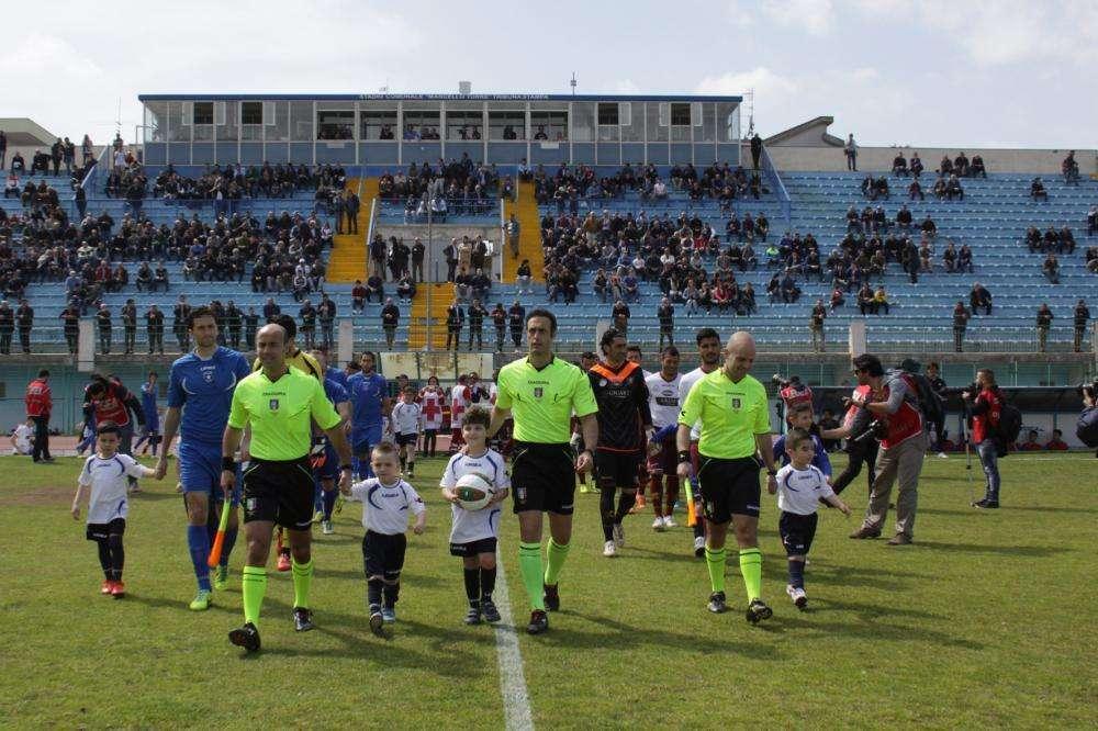 PAGANESE-REGGINA, bookmakers senza dubbi: amaranto strafavoriti