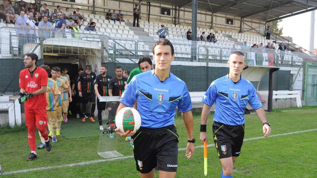 REGGINA-LECCE - L'arbitro della gara è Di Martino