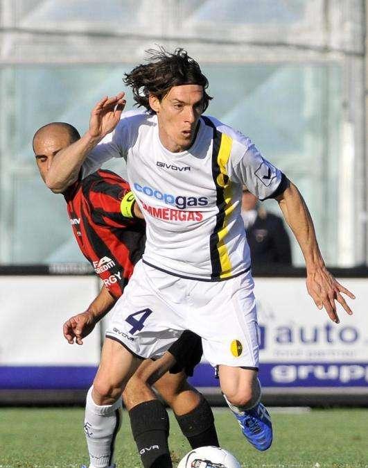 EX REGGINA - Un esterno vicino al Messina