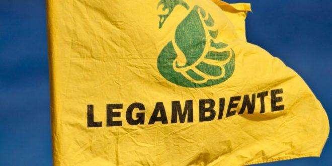 Legambiente Calabria: "E’ urgente una campagna contro l’abbandono dei rifiuti. Ferragosto non diventi un’occasione per i soliti incivili" 