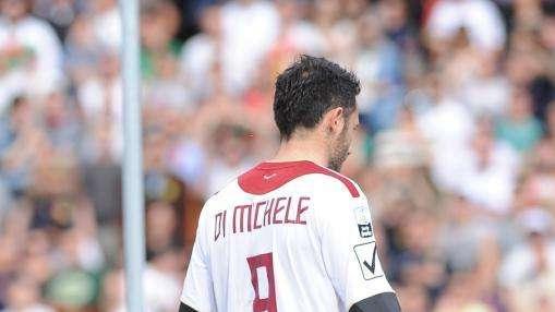 FLASH NEWS - Di Michele non si allena con i compagni
