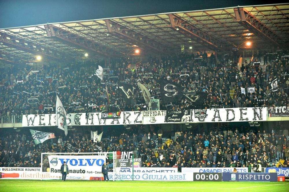 CALCIO CRACK - Addio Cesena: "Ok all'istanza di fallimento"