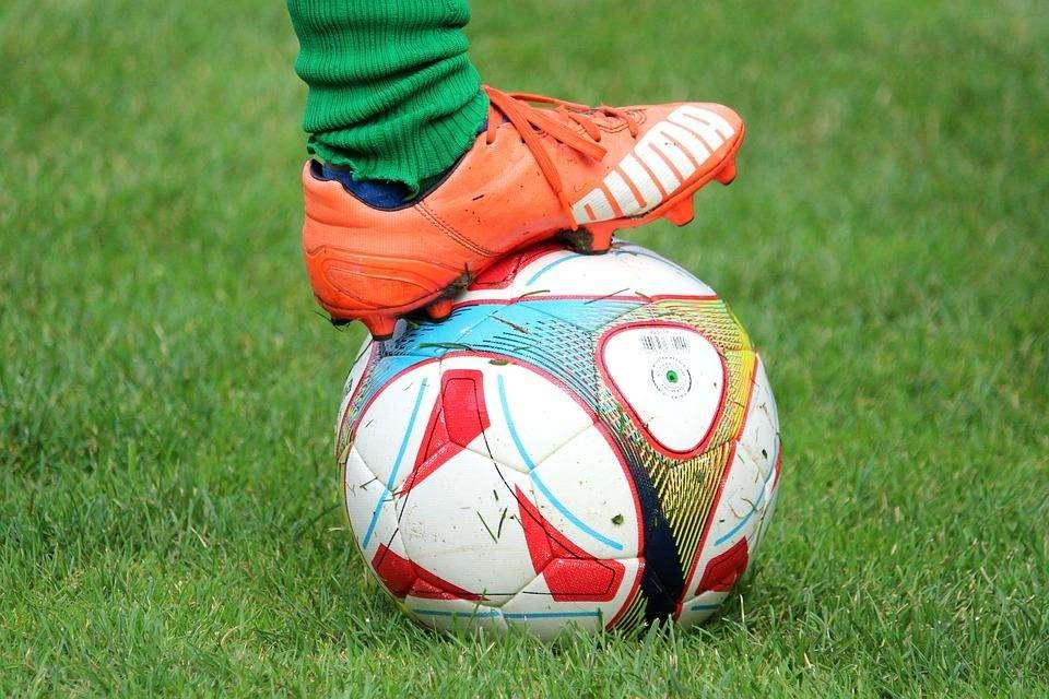 CALCIOFILI E DINTORNI: TANTI MODI PER SEGUIRE UNO SPORT