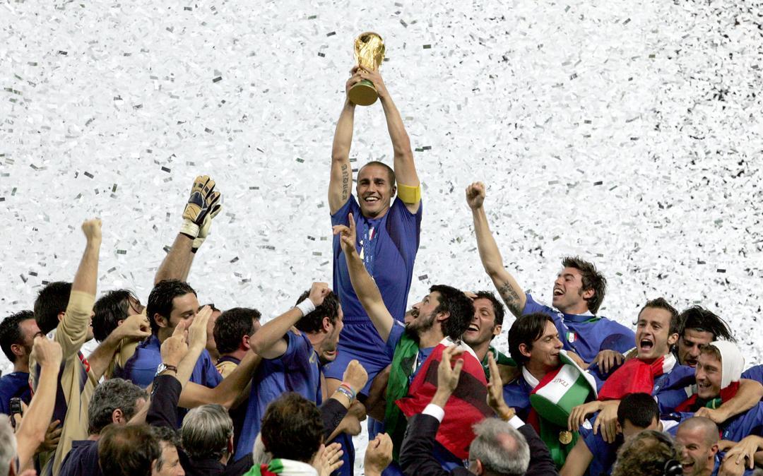 L'Italia celebra il trionfo di Berlino 2006: vent'anni fa la Coppa al cielo, ora tanta nostalgia