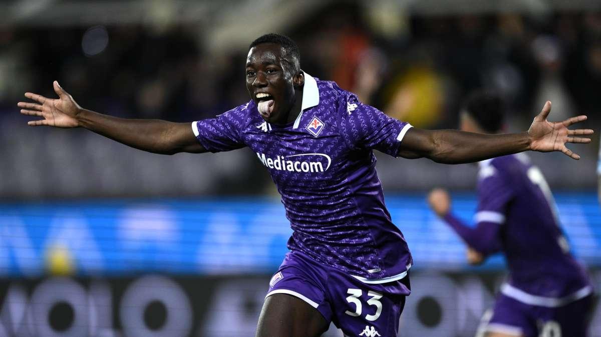 La Fiorentina rimonta la Lazio, riprende la corsa alla zona Europa: gli highlights della gara 
