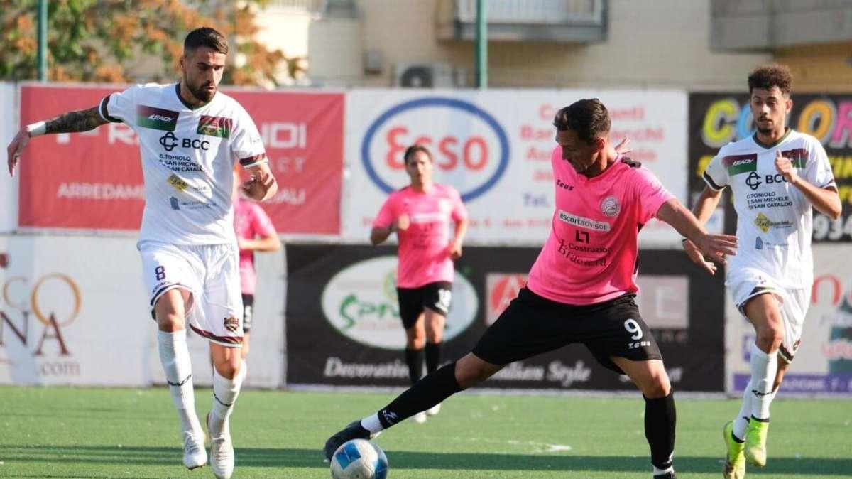 Reggina-Athletic Palermo, il ds rosanero Clemente: "Per noi sarà la prima storica trasferta fuori dalla Sicilia"