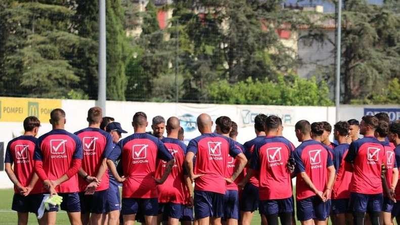 Reggina-Pompei, il tecnico Esposito: "Dopo il 2-0 temevo la goleada, bravi a reagire"
