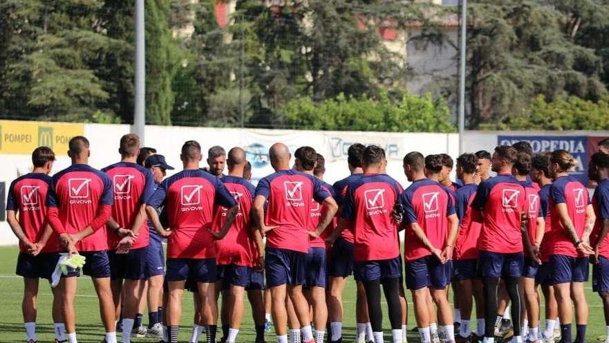 Verso Reggina-Pompei, la rosa dei campani: porte girevoli, via tanti big, Troest, Buschiazzo e De Luca i reduci
