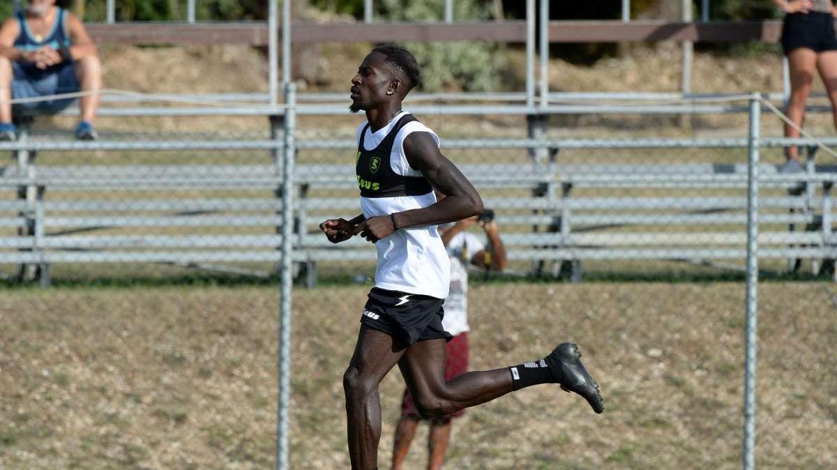 Verso Salernitana-Reggina, qui granata: fuori in tre, Coulibaly ko