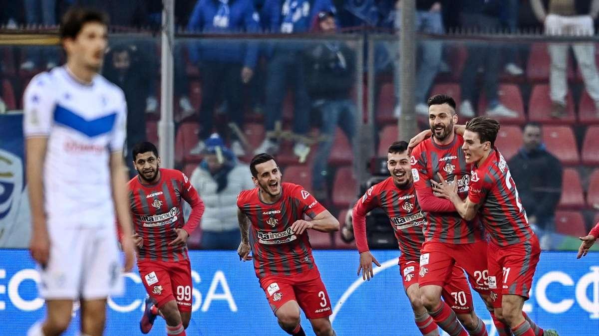 Serie B, la corsa per la A: la Cremonese padrona del proprio destino, Monza-Benevento decisiva
