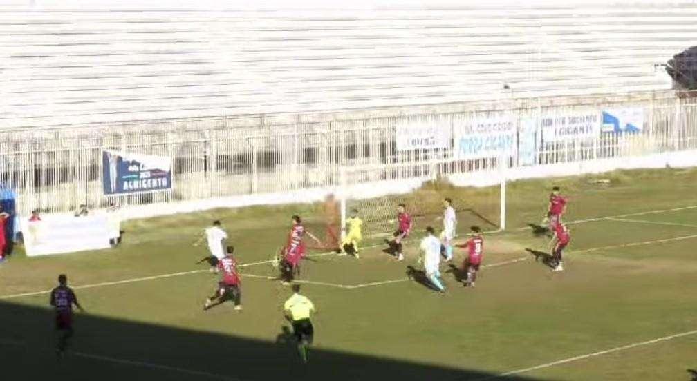  Akragas-Reggio Calabria, il gol subito e un altro quasi: gli errori della difesa di Trocini