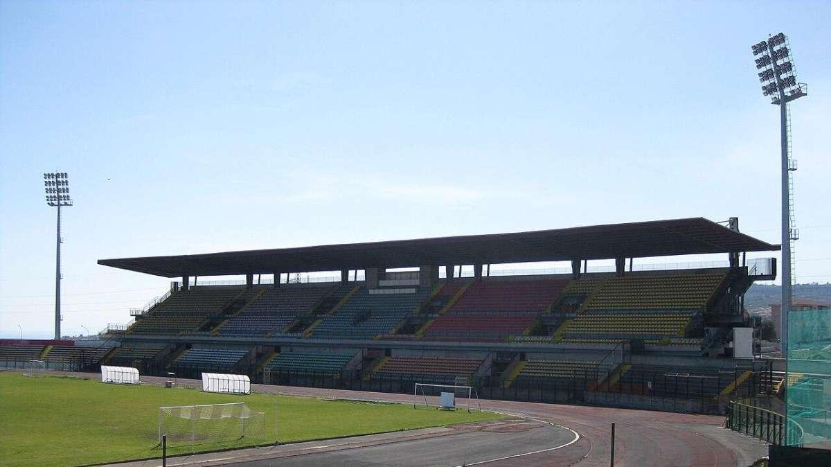 Acireale-Reggina, granata senza mezze misure: solo tre pareggi, nessuno in casa