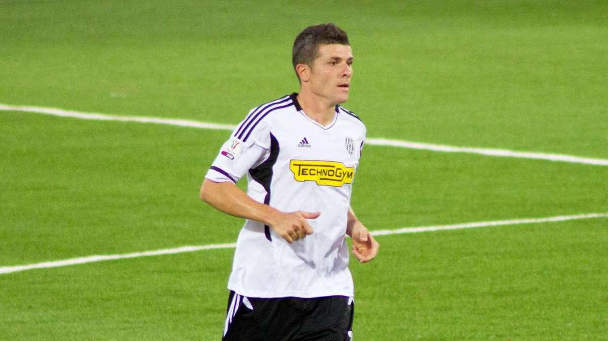 CESENA - L'undici anti-Reggina: centrocampo a tre?