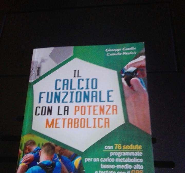 "Il calcio funzionale con la potenza metabolica", presentato il manuale del prof. Praticò e di mister Carella: "Nuovo approccio alla preparazione atletica"
