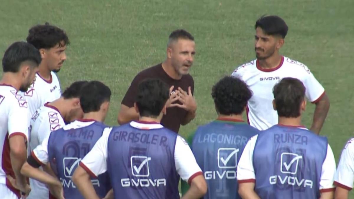 REGGINA: OCCORRE UN RESET DI MENTALITÀ. E SULL’ATTACCO…
