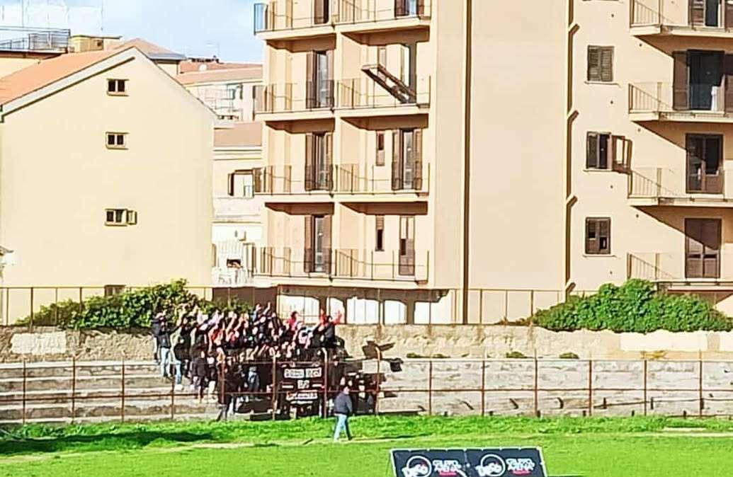 La Reggina paga il rendimento interno: fuori casa amaranto da primato