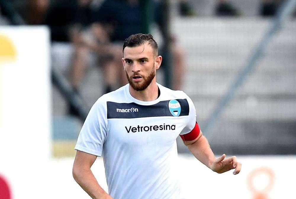 Vicari (difensore Bari): "La Reggina sta facendo benissimo, ma basta poco per cambiare tutto"