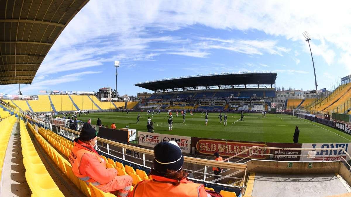 Serie B, il riepilogo delle gare della sesta giornata: il Como vola in alto, pari tra Parma e Samp